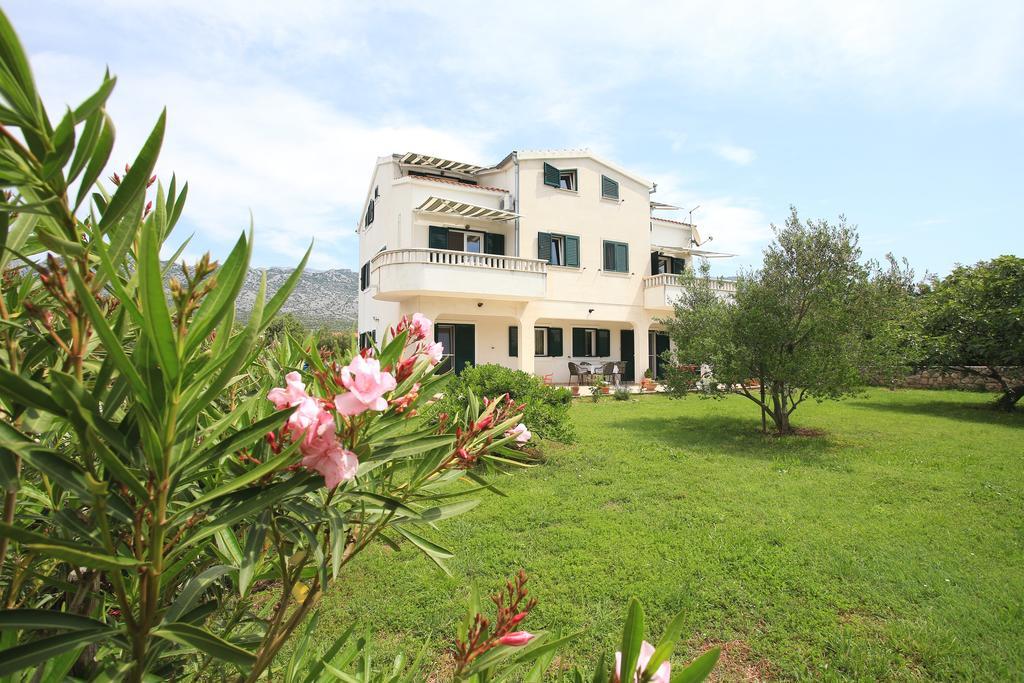 סלינה Apartments Vila Ana מראה חיצוני תמונה